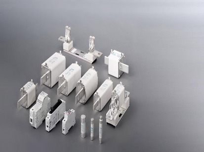 Batarya Sistemleriniz için Güvenilir Çözüm: Siba DC Sigortalar