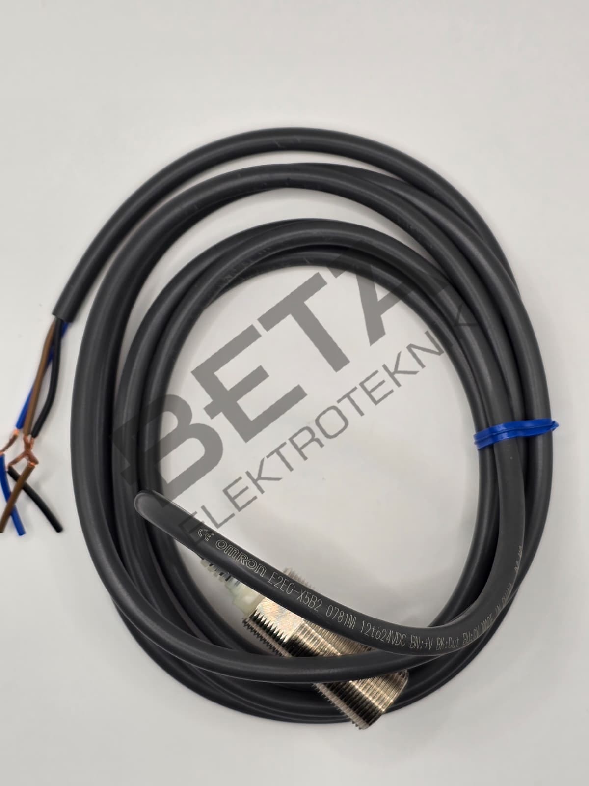 E2EG-X5B2